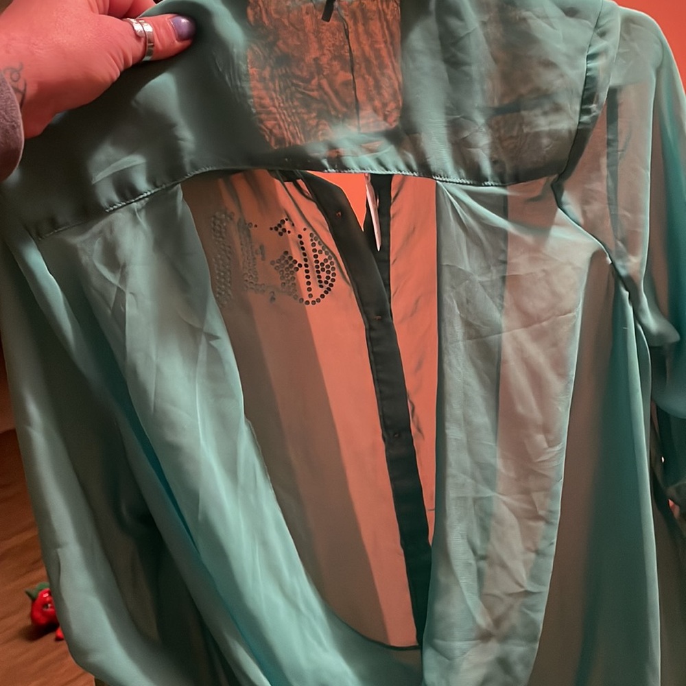 Good Ride Button Down - Picture 3 of 3